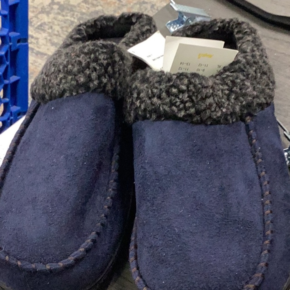 Cozy Blue Suede Slippers with Fleece Lining